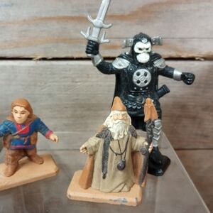 Set of 3 Vintage 1988 Tonka WILLOW Action figures.